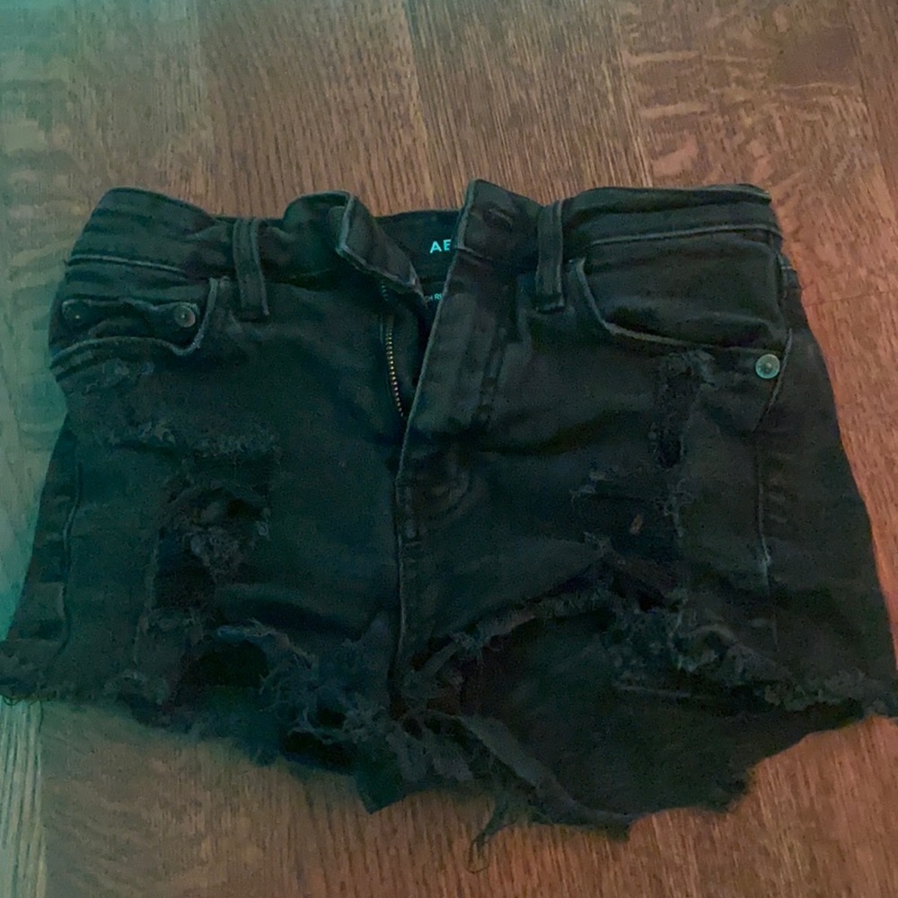AERO RIPPED JEAN SHORTS❕ SIZE 00❕❕